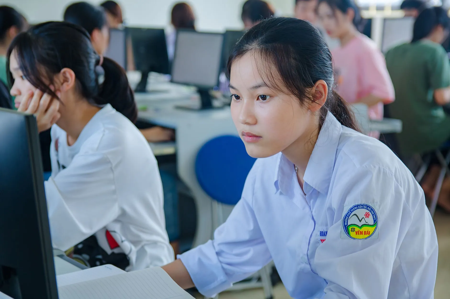 软件定制开发技术选型对比：Java与.NET在企业管理系统的应用差异