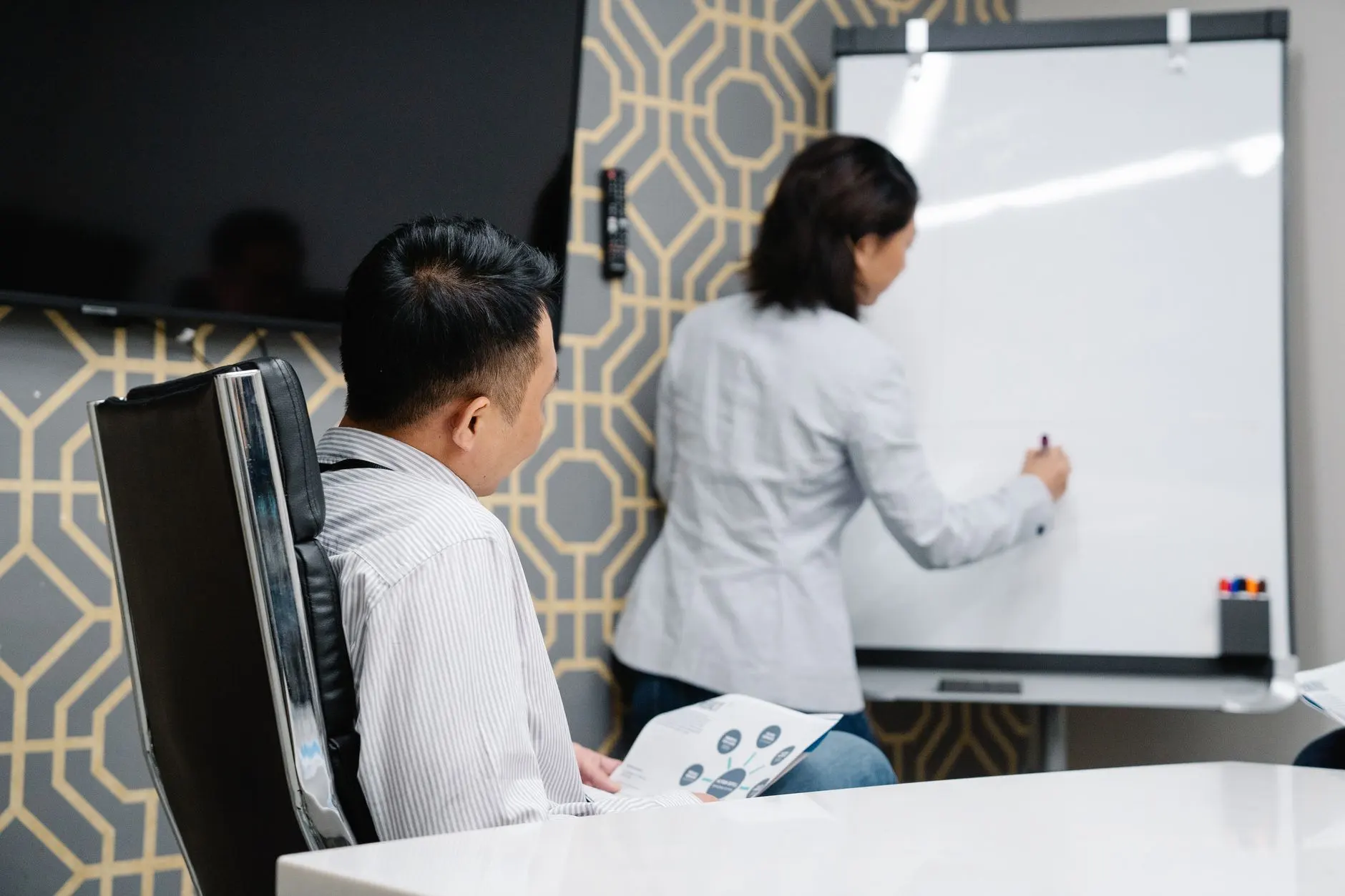 北京中小企业软件定制开发：从需求调研到上线交付的全流程解析正文配图 1
